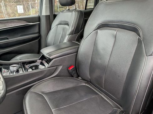 Used 2022 Jeep Grand Cherokee Limited 4xe w/ Luxury Tech Group II image 23