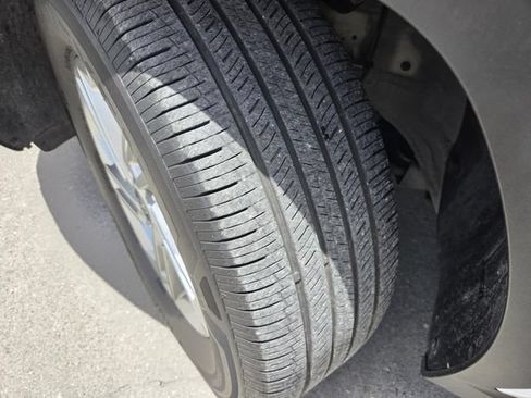 Used 2025 Hyundai Tucson SE FWD image 27