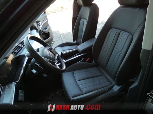 Used 2021 Audi e-tron Premium w/ Convenience Plus Package AWD/4WD image 49