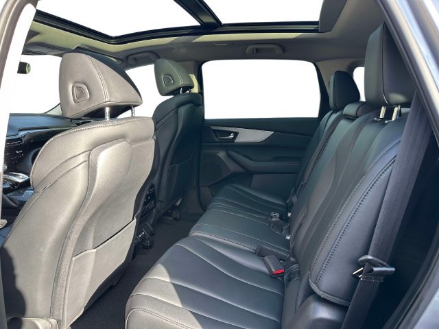Used 2023 Acura MDX SH-AWD image 17
