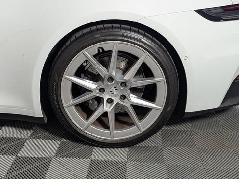 Certified 2025 Porsche 911 Carrera RWD image 12