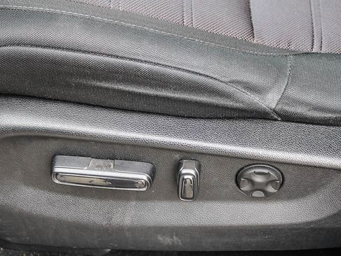 Used 2018 Honda CR-V EX image 23