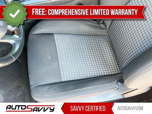 Used 2023 Dodge Challenger SXT image 19