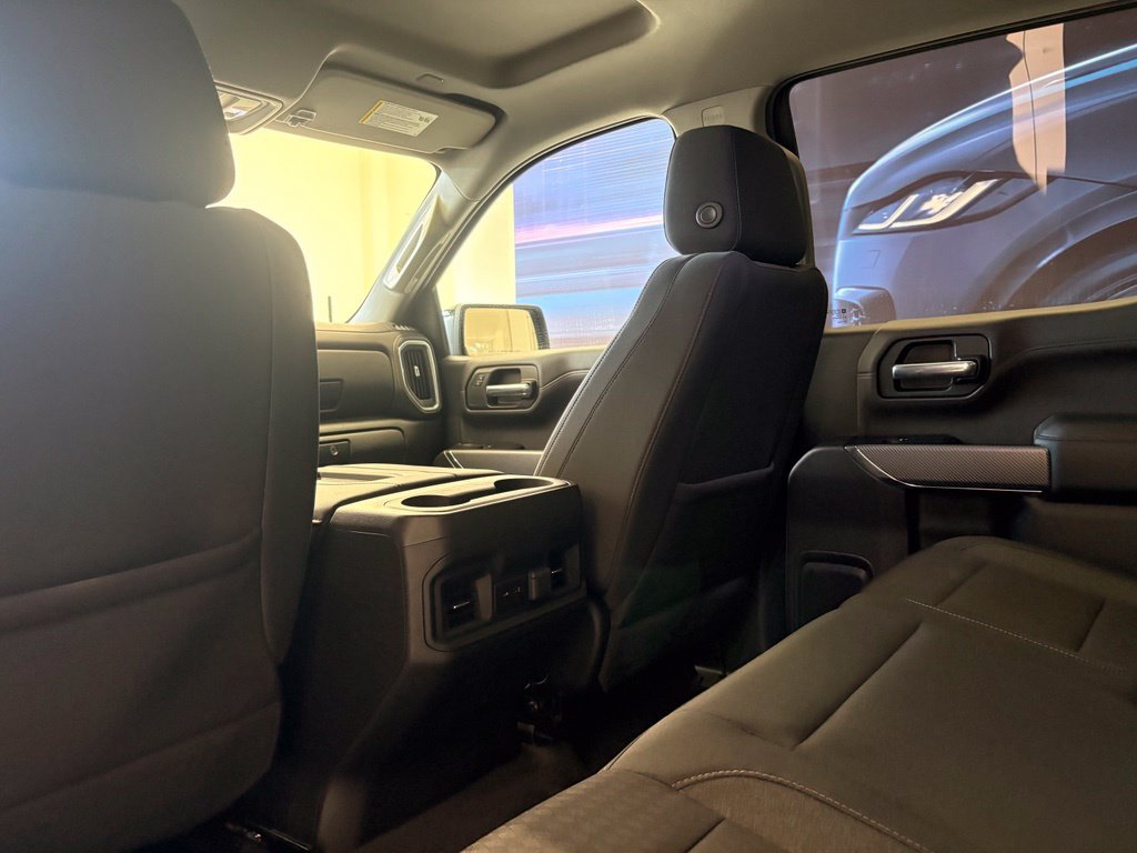 Used 2022 Chevrolet Silverado 1500 LT Trail Boss w/ Safety Package AWD/4WD image 14