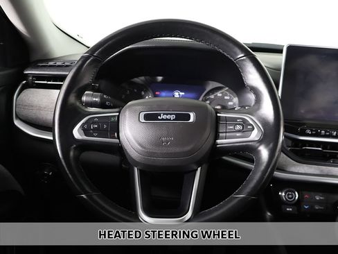 Used 2022 Jeep Compass Latitude AWD/4WD image 7