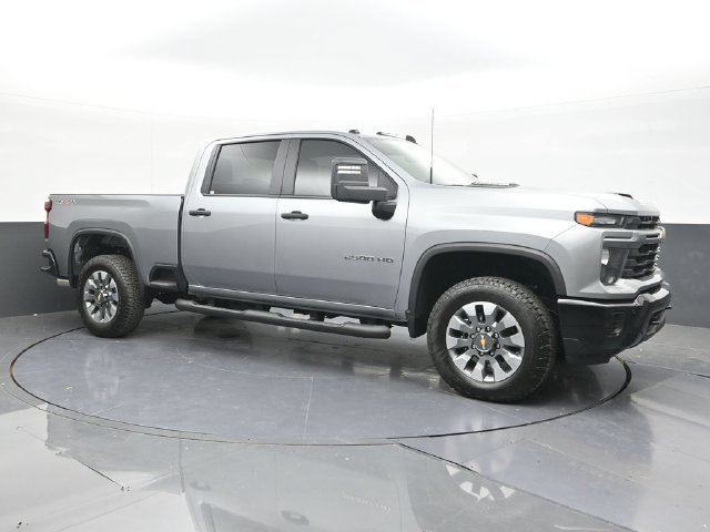 New 2026 Chevrolet Silverado 2500 Custom w/ Custom Value Package AWD/4WD image 14