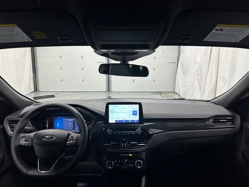 Used 2025 Ford Escape ST-Line image 36