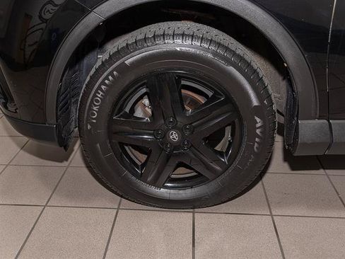 Used 2018 Toyota RAV4 LE w/ All Weather Liner Package AWD/4WD image 6