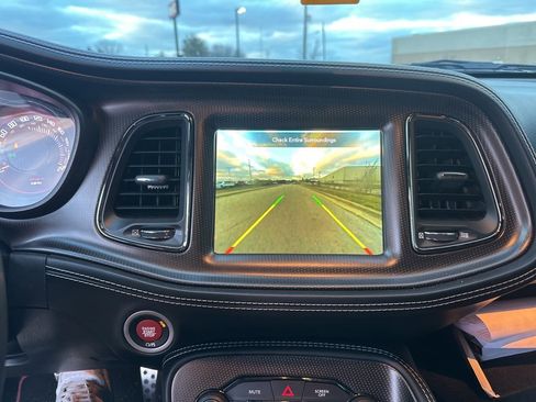 Used 2023 Dodge Challenger SRT Hellcat image 10