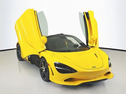 New 2026 McLaren 750S Spider image 1