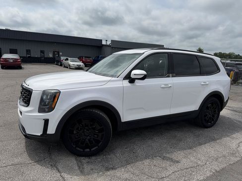 Used 2021 Kia Telluride EX w/ EX Premium Package AWD/4WD image 4