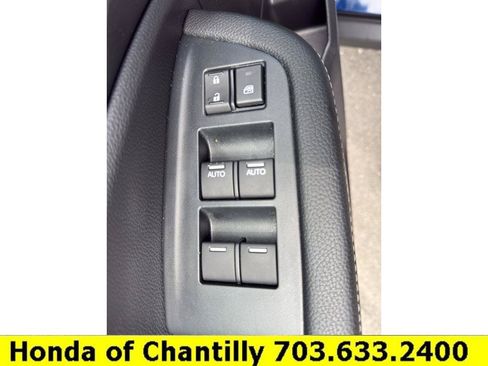 Certified 2023 Honda Passport EX-L image 18