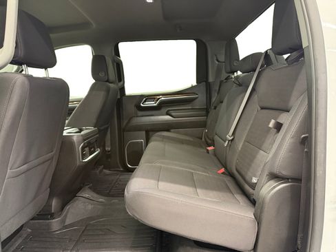 Used 2024 GMC Sierra 1500 Elevation w/ LPO, Elevation Black Package AWD/4WD image 10