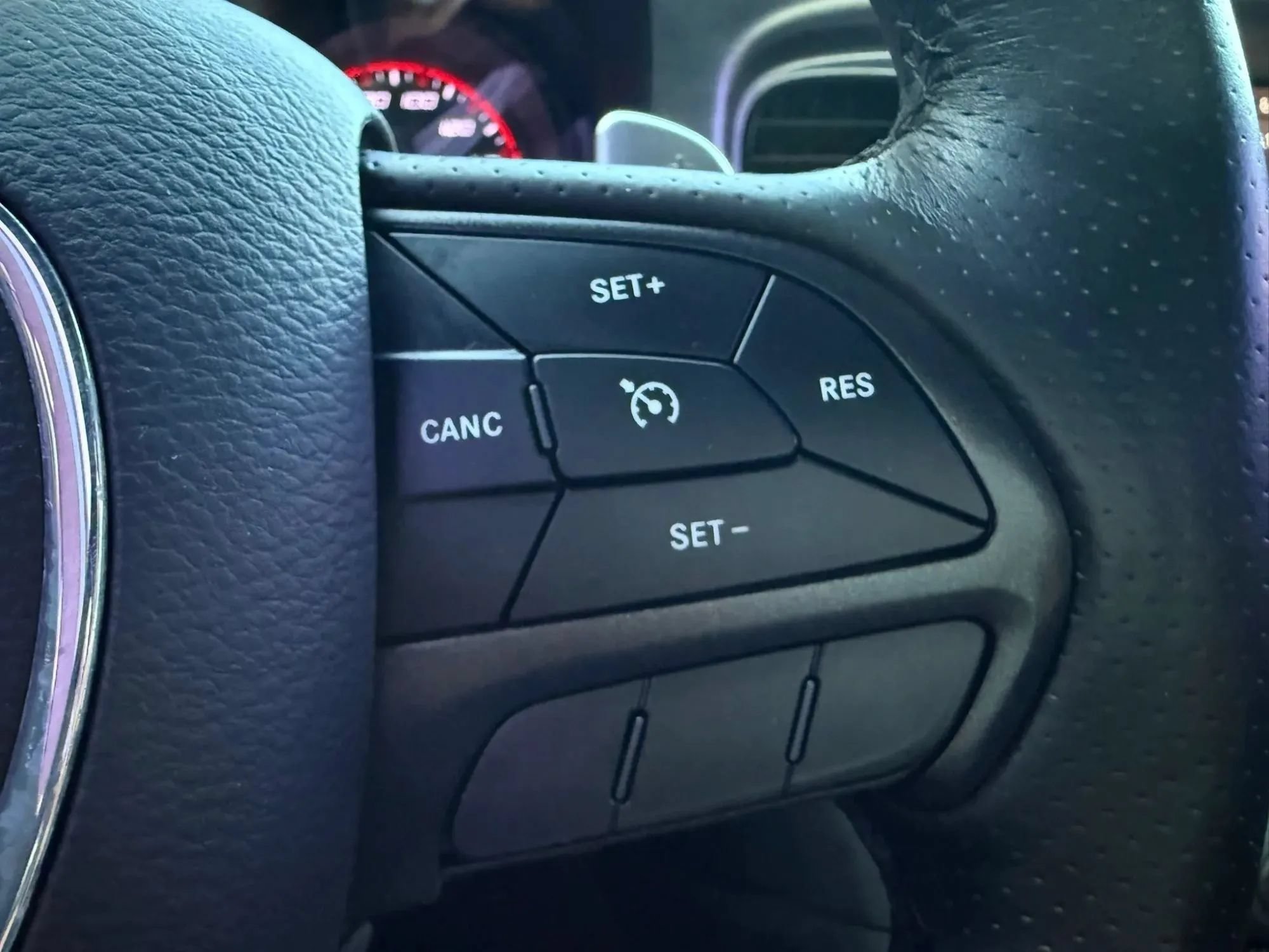 Used 2017 Dodge Charger R/T RWD image 25