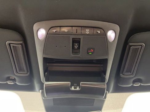 Used 2024 Nissan Armada Platinum w/ Captain's Chairs Package RWD image 35