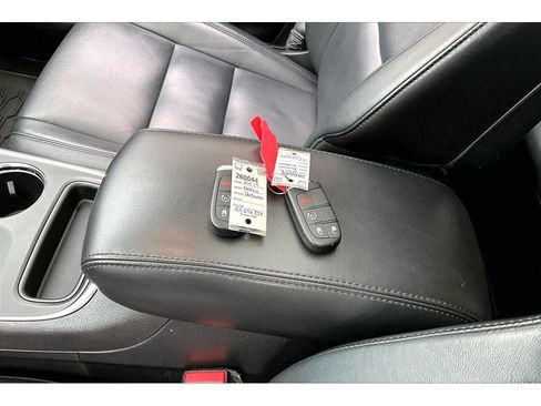 Used 2014 Dodge Durango Limited image 10