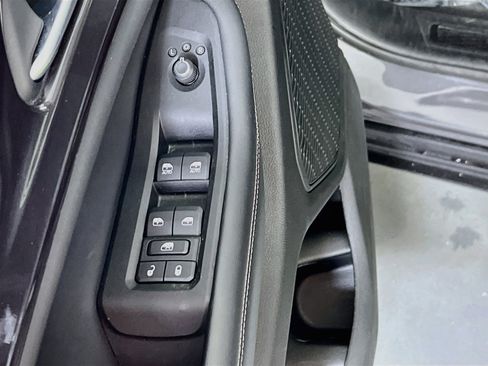 Used 2023 Jeep Grand Cherokee Laredo w/ Luxury Tech Group I image 17