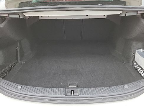 Used 2015 Mercedes-Benz C 300 4MATIC Sedan image 17