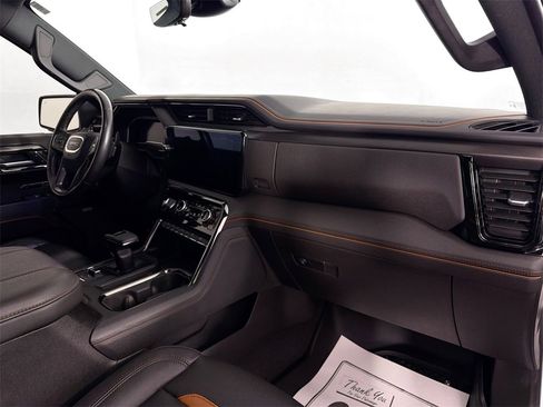 Used 2023 GMC Sierra 1500 AT4 w/ Technology Package image 26