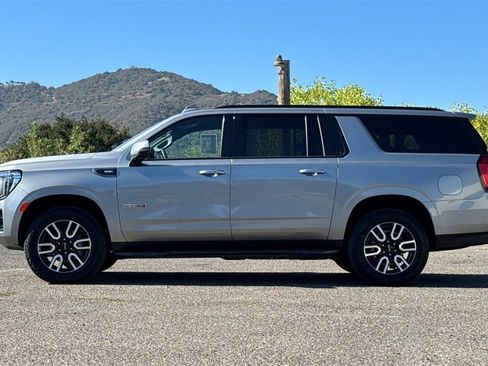 Certified 2024 GMC Yukon XL AT4 image 7