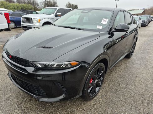 Used 2024 Dodge Hornet R/T image 2