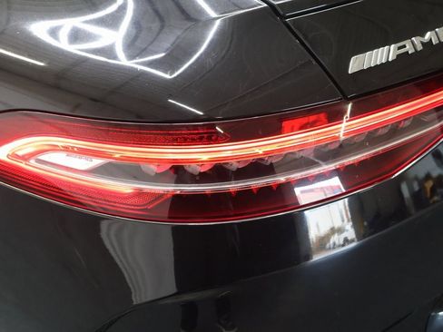 Used 2021 Mercedes-Benz AMG GT 43 w/ Driver Assistance Package image 32