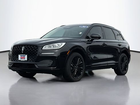Used 2024 Lincoln Corsair Reserve w/ Equipment Group 201A AWD/4WD image 12