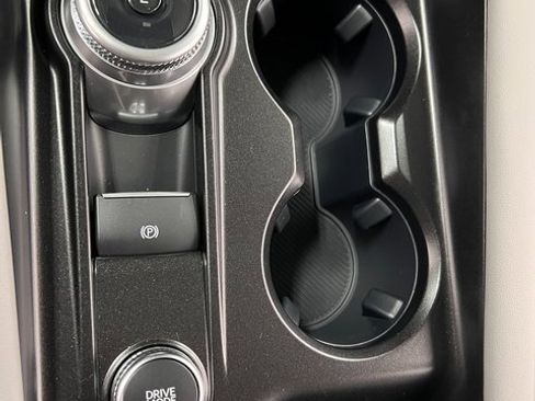 New 2026 Ford Explorer Active w/ Active Comfort Package image 24