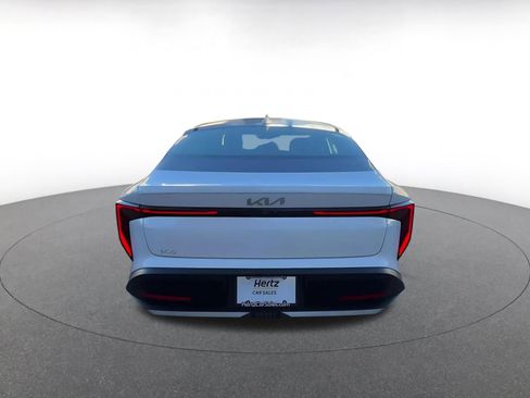 Used 2025 Kia K4 LXS image 12