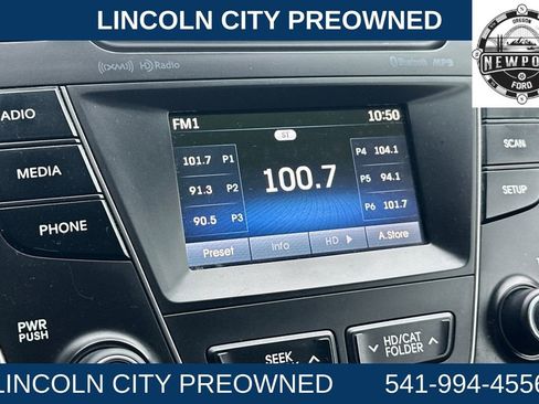 Used 2013 Hyundai Santa Fe Limited image 18