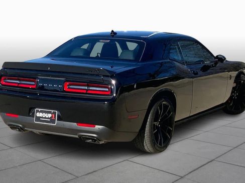 Used 2023 Dodge Challenger SRT Hellcat image 11