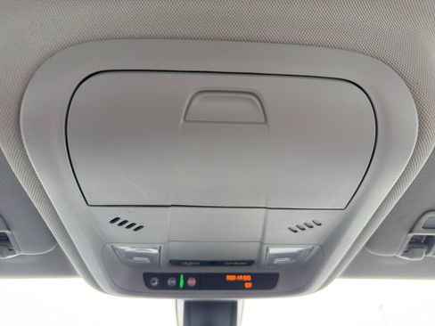 Used 2018 Chevrolet Equinox LS image 22