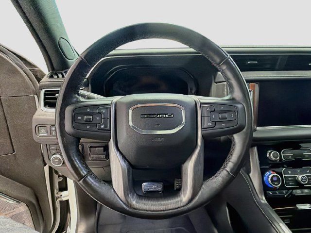 Used 2023 GMC Yukon Denali Ultimate AWD/4WD image 10