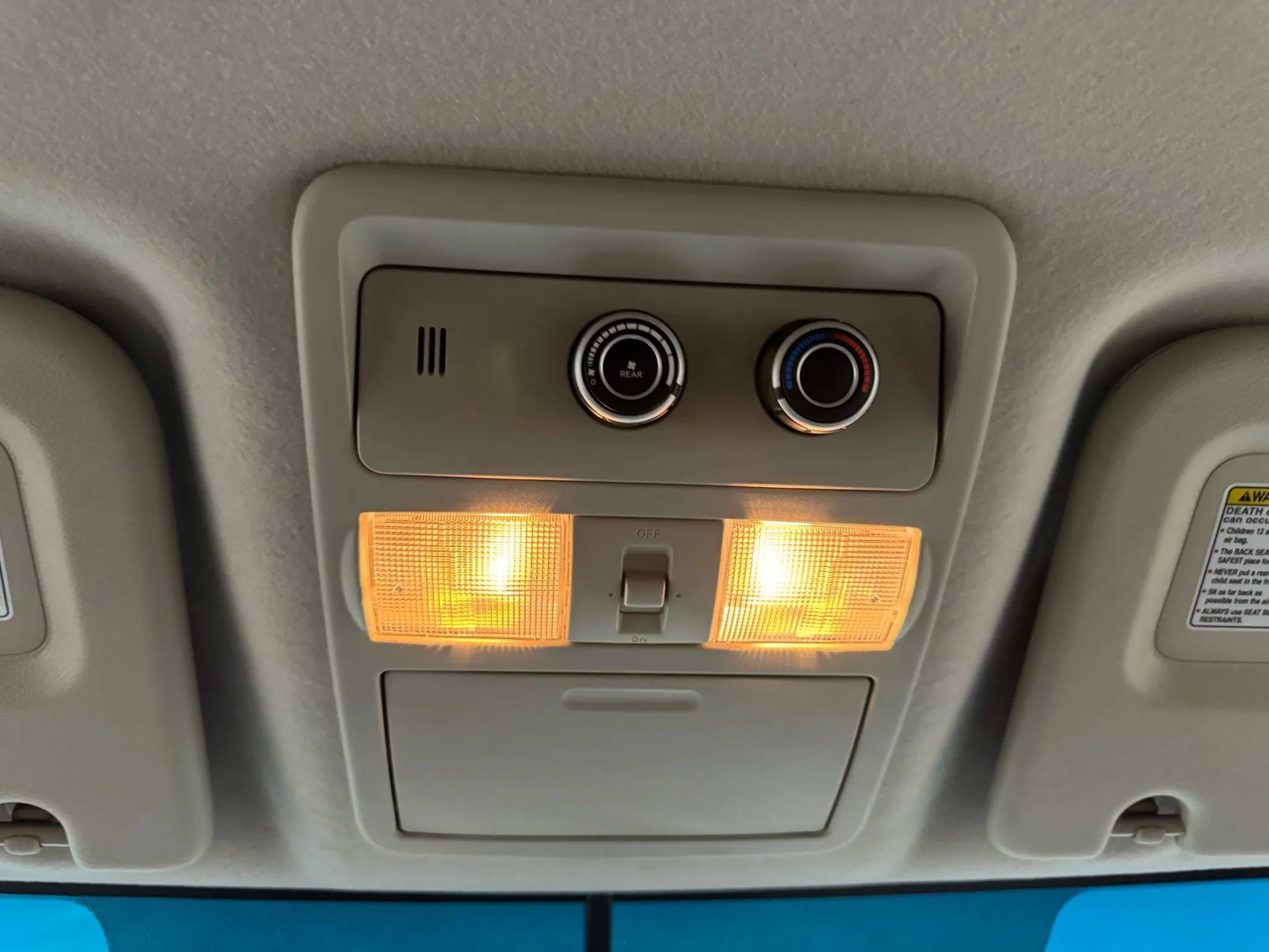 Used 2018 Nissan NV 3500 SL RWD image 45
