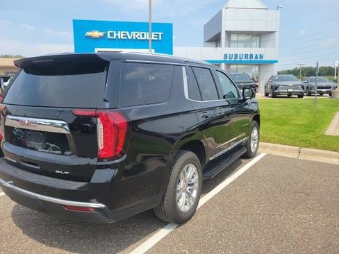 Used 2024 GMC Yukon SLT AWD/4WD image 5