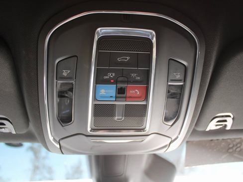 Used 2022 Jeep Wagoneer Series II image 50