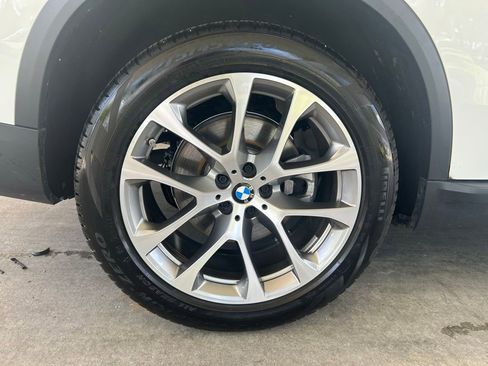 Used 2026 BMW X5 xDrive40i w/ Premium Package AWD/4WD image 21