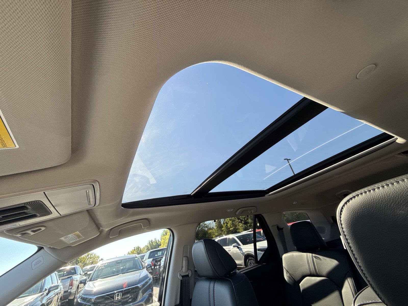 New 2026 Honda Pilot Touring image 15