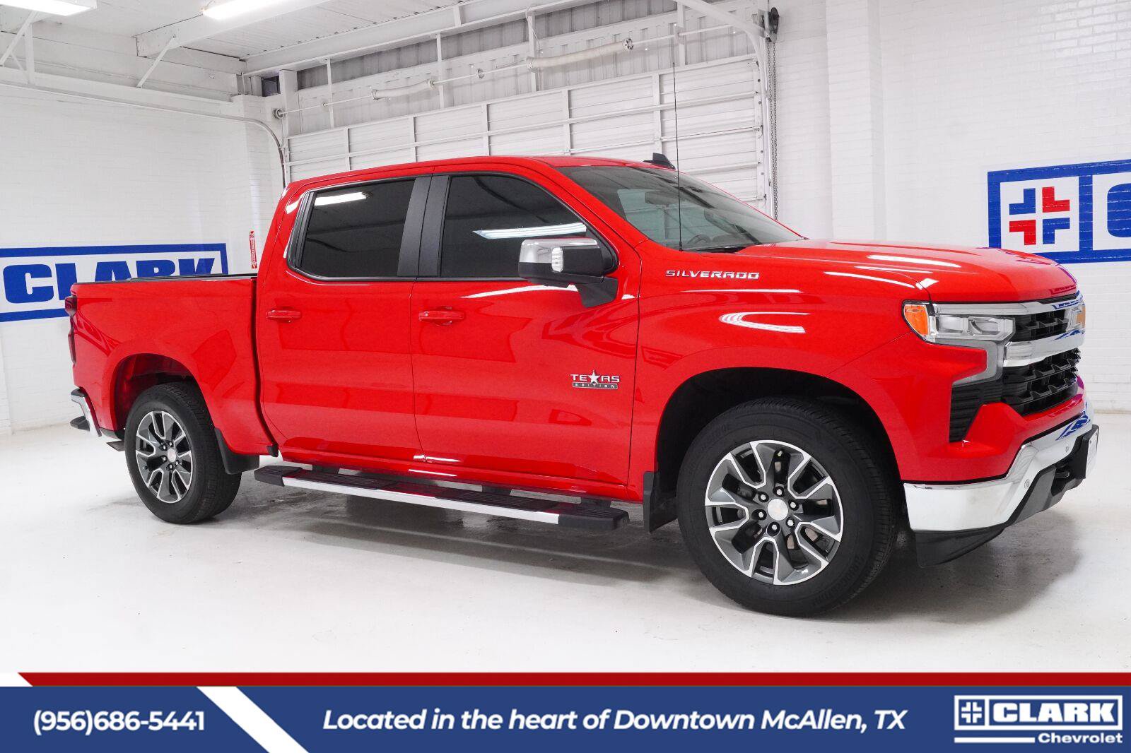 Used 2025 Chevrolet Silverado 1500 LT w/ Texas Edition Plus RWD image 4