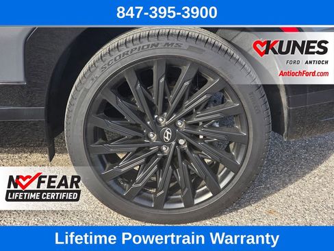 Used 2025 Hyundai Santa Fe Calligraphy image 11