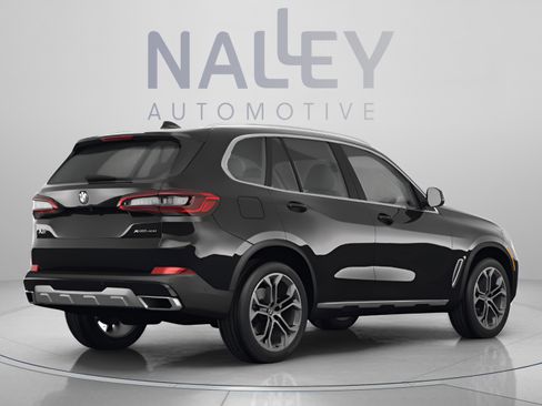 Used 2023 BMW X5 sDrive40i w/ Premium Package image 3