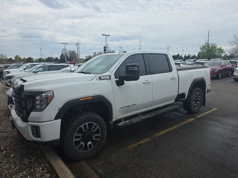 Used 2020 GMC Sierra 2500 AT4 w/ AT4 Premium Package AWD/4WD image 5