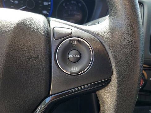 Used 2021 Honda HR-V LX image 18