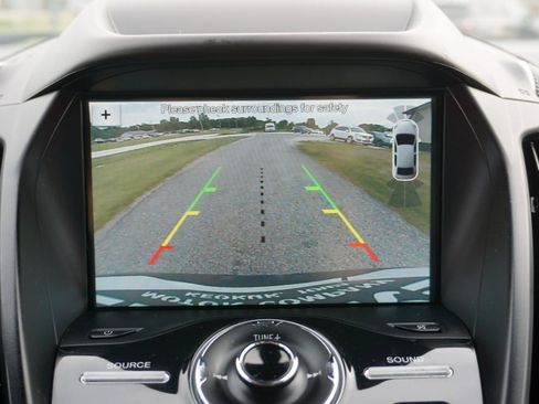 Used 2019 Ford Escape Titanium AWD/4WD image 11