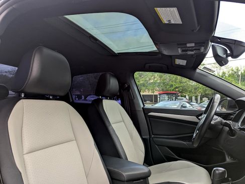 Used 2020 Volkswagen Jetta R-Line image 36