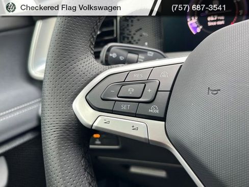 New 2026 Volkswagen Tiguan SE R-Line image 36