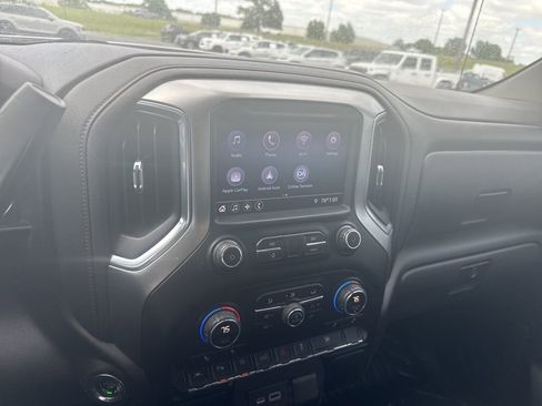 Used 2019 Chevrolet Silverado 1500 LT w/ Convenience Package AWD/4WD image 16