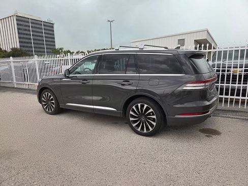 Used 2022 Lincoln Aviator Black Label Grand Touring AWD/4WD image 5