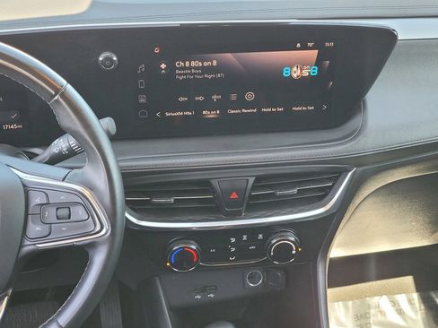 Used 2024 Buick Encore GX Preferred FWD image 14