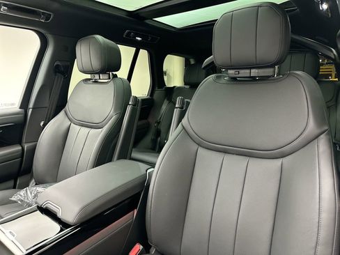 New 2026 Land Rover Range Rover SE AWD/4WD image 18